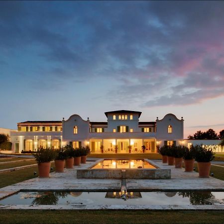 Hotel Font De La Canya Avinyonet del Penedes Bagian luar foto