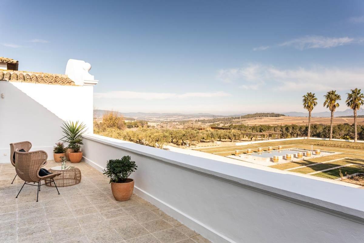 Hotel Font De La Canya Avinyonet del Penedes Bagian luar foto