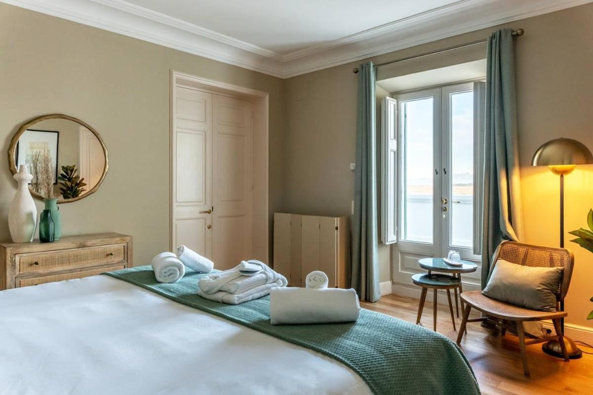 Hotel Font De La Canya Avinyonet del Penedes Bagian luar foto