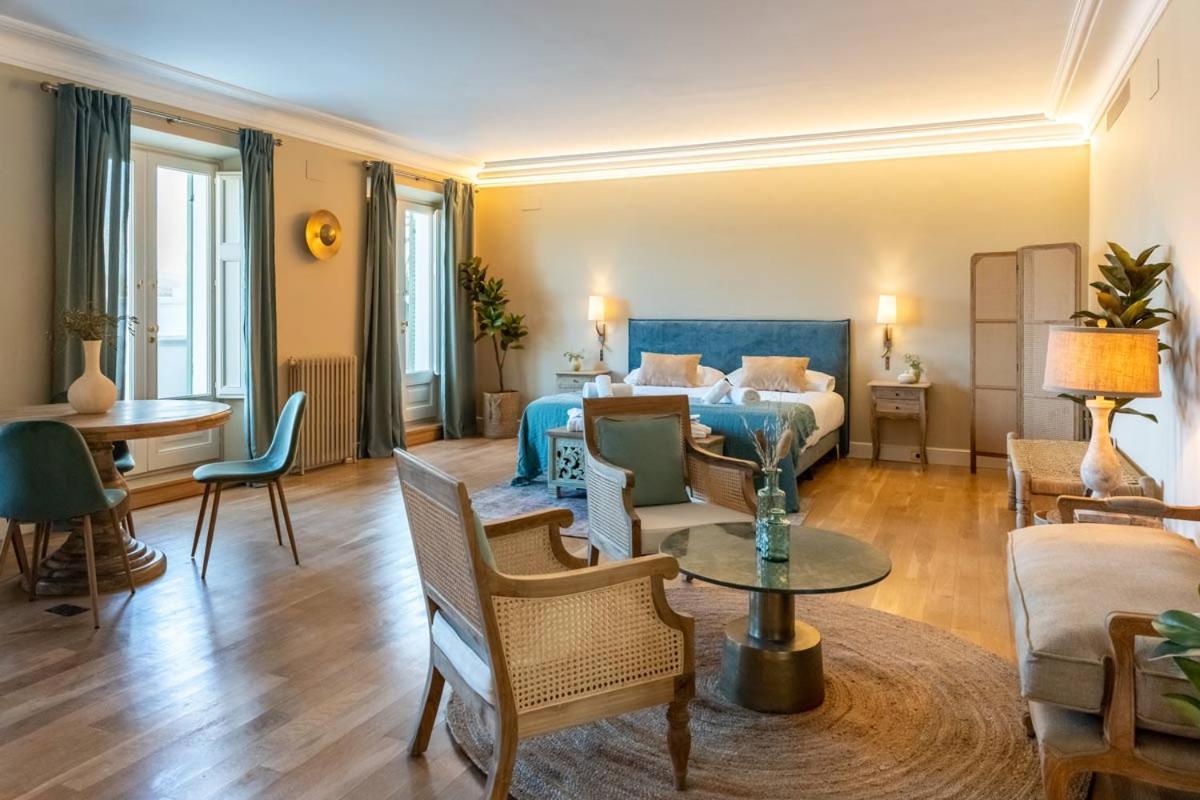 Hotel Font De La Canya Avinyonet del Penedes Bagian luar foto